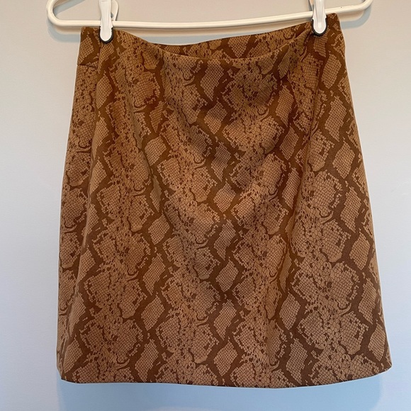 Vero Moda Skirt - Picture 7 of 11